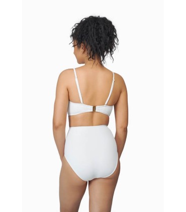 Bikini blanc avec accessoire