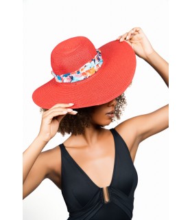 Chapeau rouge- serre téte - abstract